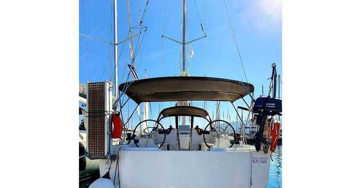 Rent a sailboat in Rhodes Marina - Sun Odyssey 449
