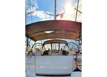 Rent a sailboat in Nidri Marine - Sun Odyssey 519 -  5 cabs