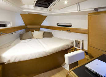 Rent a sailboat in Kos Marina - Sun Odyssey 409