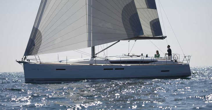 Rent a sailboat in Paros - Sun Odyssey 449