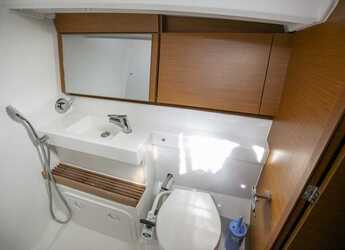Chartern Sie segelboot in Volos - Sun Odyssey 440