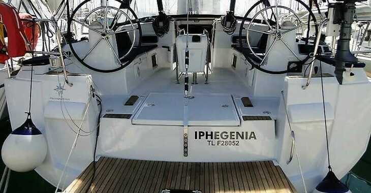 Rent a sailboat in Marina Zaton - Sun Odyssey 509 - 5 + 1 cab.