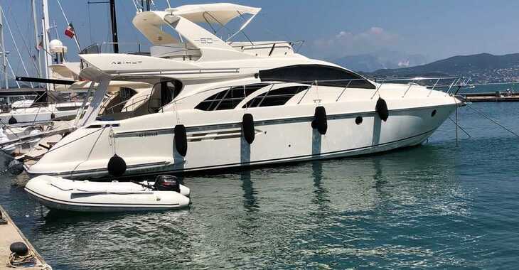 Rent a yacht in Marina di Cannigione - Azimut 50