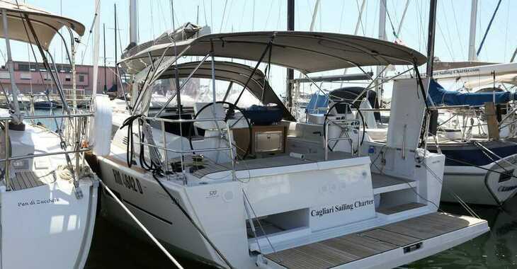 Alquilar velero en Cagliari port (Karalis) - Dufour 520 GL