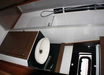 Rent a catamaran in Marina di Portisco - Nautitech 46 Fly