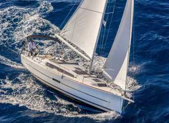 Rent a sailboat in Porto Rotondo - Dufour 360 Grand Large