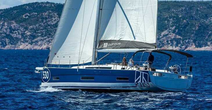 Rent a sailboat in Marina di Palermo La Cala - Dufour 530 