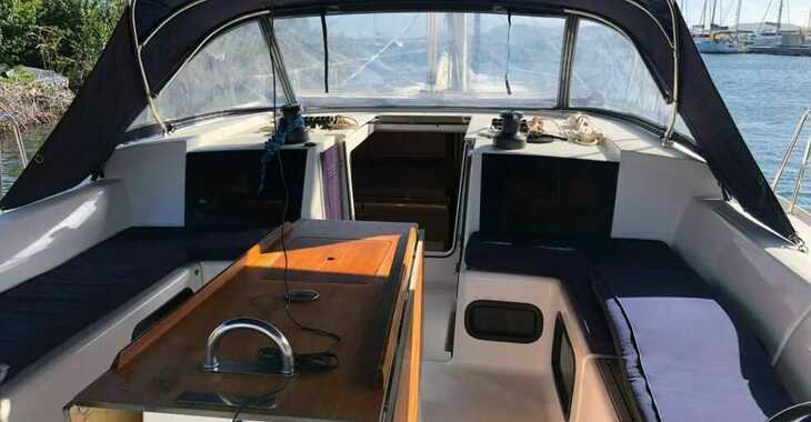 Rent a sailboat in Marina Bas du Fort - Dufour 500 GL - 5 cab.