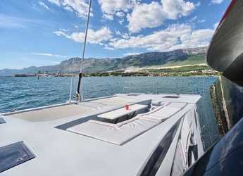 Louer catamaran à Marina Kastela - Luna 49