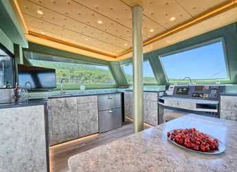 Louer catamaran à Marina Kastela - Luna 49