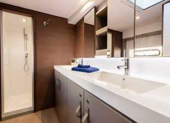 Alquilar catamarán en Marina Fort Louis - Bali 5.4.