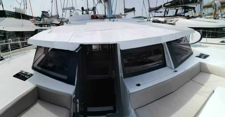 Rent a catamaran in Vodice ACI Marina - Bali 4.2 - 4 + 1 cab.