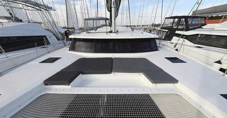 Rent a catamaran in Marina Kornati - Fountaine Pajot Astrea 42 - 4 + 2 cab.