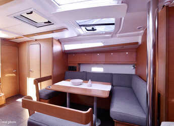 Alquilar velero en Marina di Cannigione - Dufour 430