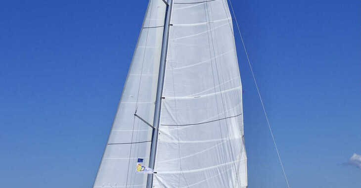 Rent a sailboat in Marina di Scarlino - Dufour 470