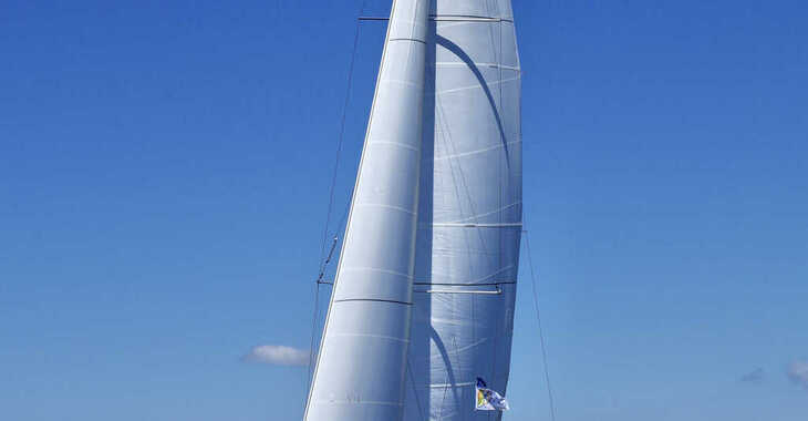 Rent a sailboat in Marina di Scarlino - Dufour 470