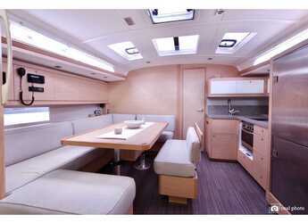 Rent a sailboat in Marina di Scarlino - Dufour 470