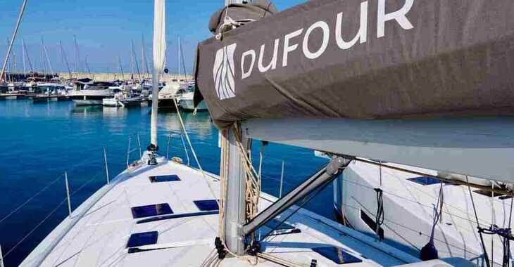 Rent a sailboat in Marina di Stabia - Dufour 530