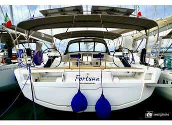 Rent a sailboat in Marina di Stabia - Dufour 470