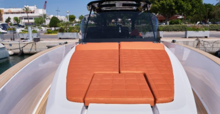 Chartern Sie motorboot in Ibiza Magna - Pardo 38