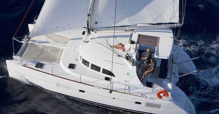 Rent a catamaran in Marina Paleros - Lagoon 380 S2