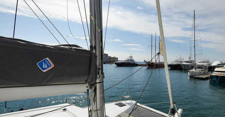 Chartern Sie katamaran in Zadar Marina - Astréa 42