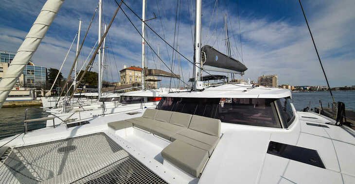 Chartern Sie katamaran in Zadar Marina - Astréa 42