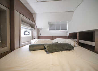 Alquilar catamarán en Porto Olbia - Bali 4.6