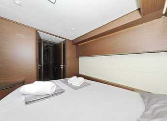 Rent a catamaran in Marina Sukosan (D-Marin Dalmacija) - Lagoon 50/6 cab