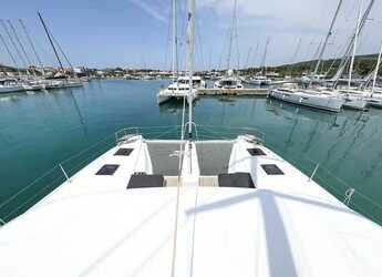 Rent a catamaran in Marina Sukosan (D-Marin Dalmacija) - Lagoon 50/6 cab