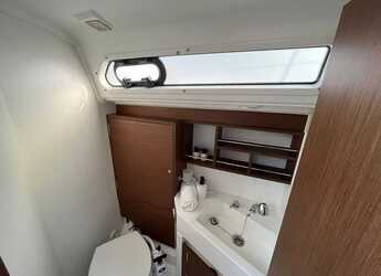 Chartern Sie segelboot in ACI Marina Split - Oceanis 34.1