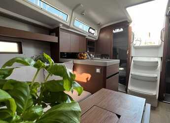 Chartern Sie segelboot in ACI Marina Split - Oceanis 34.1