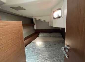 Chartern Sie segelboot in ACI Marina Split - Oceanis 34.1