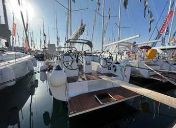 Chartern Sie segelboot in ACI Marina Split - Oceanis 34.1