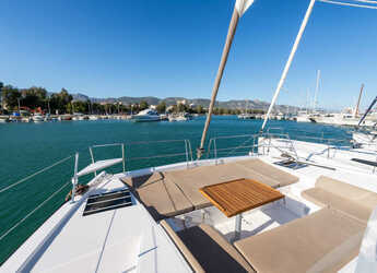 Alquilar catamarán en Nidri Marine - Bali 4.1