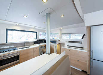 Alquilar catamarán en Nidri Marine - Bali 4.1