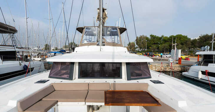 Alquilar catamarán en Nidri Marine - Bali 4.3