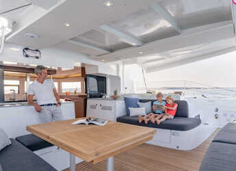 Rent a catamaran in Port of Mahe - Lagoon 46