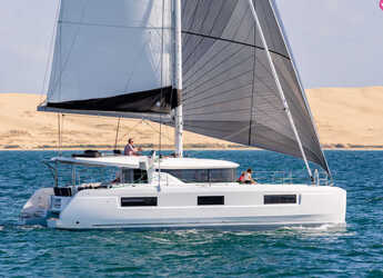 Rent a catamaran in Port of Mahe - Lagoon 46