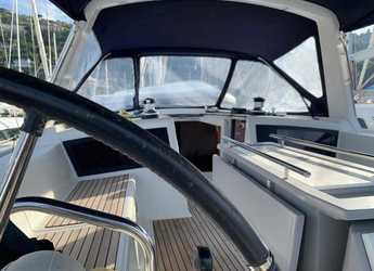 Rent a sailboat in Porto Capo d'Orlando Marina - Oceanis 48 