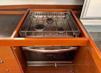 Rent a sailboat in Porto Capo d'Orlando Marina - Oceanis 48 