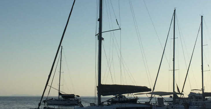 Chartern Sie segelboot in Marina di Palermo La Cala - Dufour 460 Grand Large 