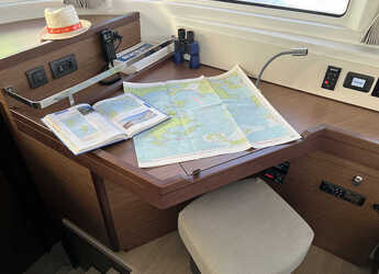 Rent a catamaran in Alimos Marina - Lagoon 46 - 4 + 2 cab.