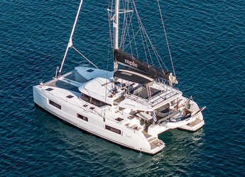 Rent a catamaran in Alimos Marina - Lagoon 46 - 4 + 2 cab.