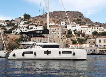 Rent a catamaran in Alimos Marina - Lagoon 46 - 4 + 2 cab.