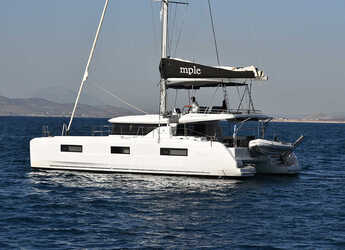 Rent a catamaran in Alimos Marina - Lagoon 46 - 4 + 2 cab.