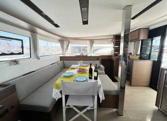 Rent a catamaran in Alimos Marina - Lagoon 46 - 4 + 2 cab.