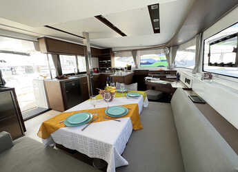 Rent a catamaran in Alimos Marina - Lagoon 46 - 4 + 2 cab.