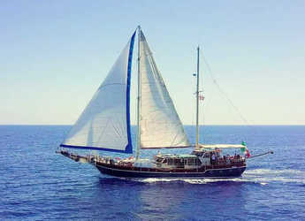 Rent a schooner in Marina di Scarlino - Gulet