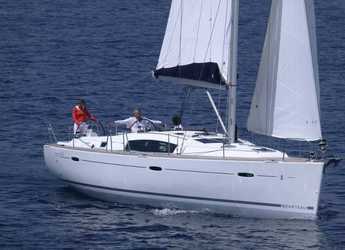 Rent a sailboat in Port Tino Rossi - Oceanis 43